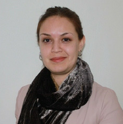 Claudia Roubaud - Ashton College Instructor