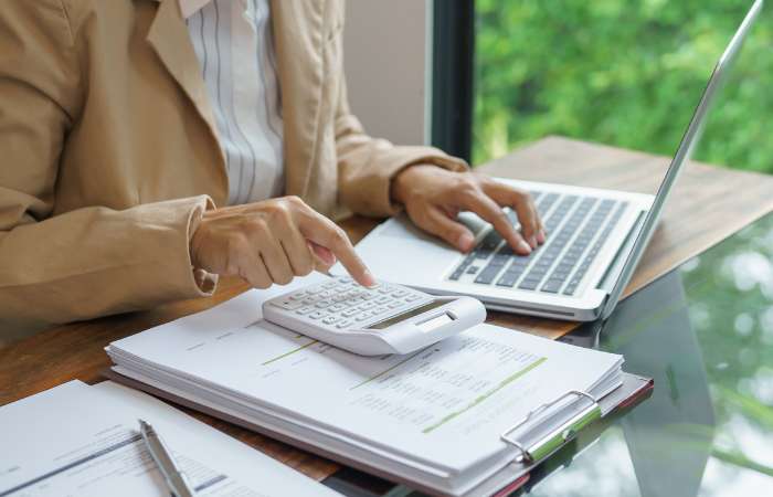 Cash vs. Accrual Accounting: What’s the Difference?